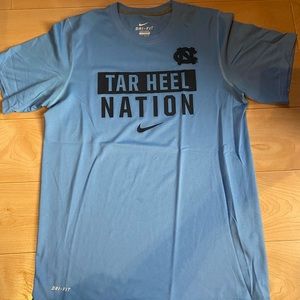 Men’s Nike Small North Carolina Performance Tee